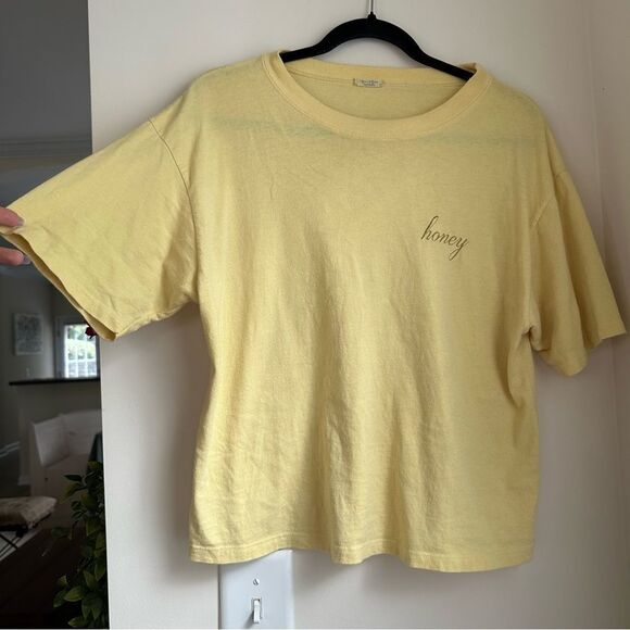 Brandy Melville iconic Pinterest honey tee - Picture 8 of 8